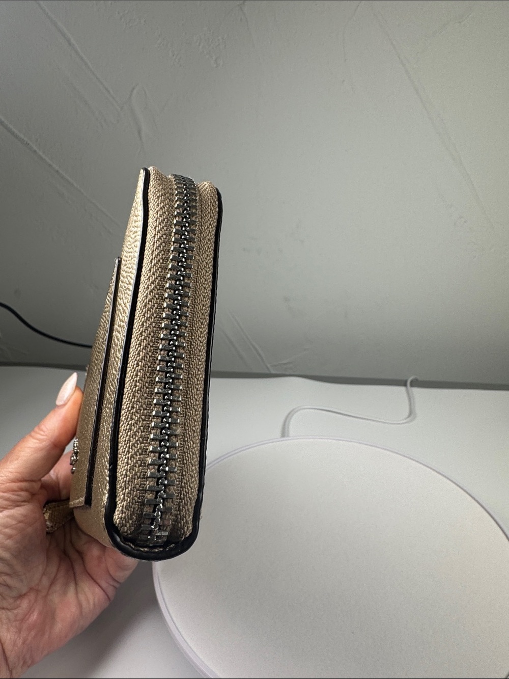 Coach Metallic Gold Leather Zip Long Wallet - Picture 5 of 9